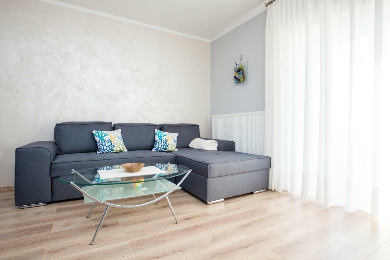Holiday apartment IVICA Milohnici Bagian luar foto