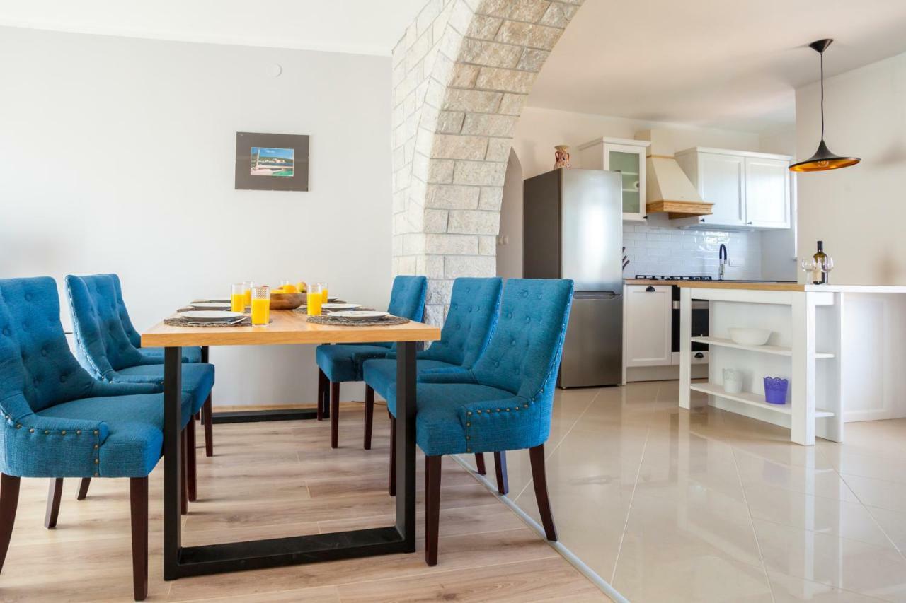 Holiday apartment IVICA Milohnici Bagian luar foto