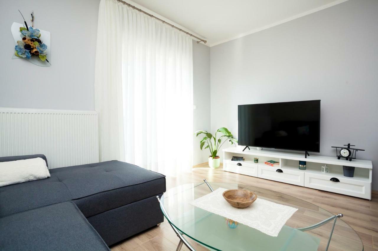 Holiday apartment IVICA Milohnici Bagian luar foto